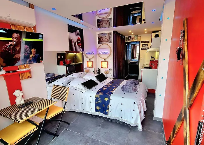 Naturiste Cap D'agde Phantasme Naturiste Port Nature 94 Vue Agde